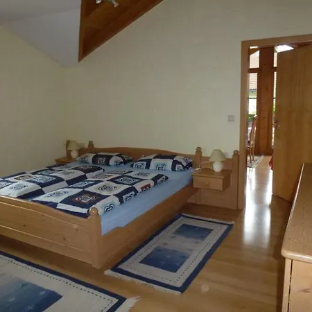 Leiner Apartament *